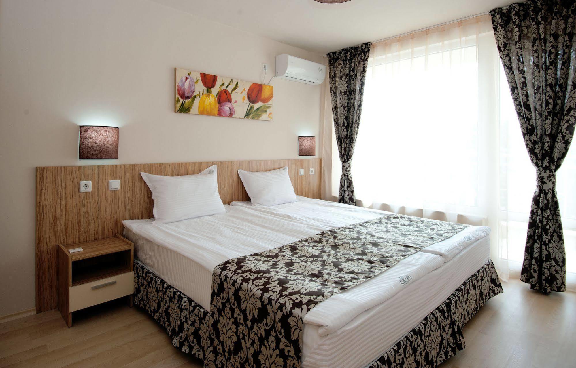 Karlovo Hotel Sluneční pobřeží Exteriér fotografie