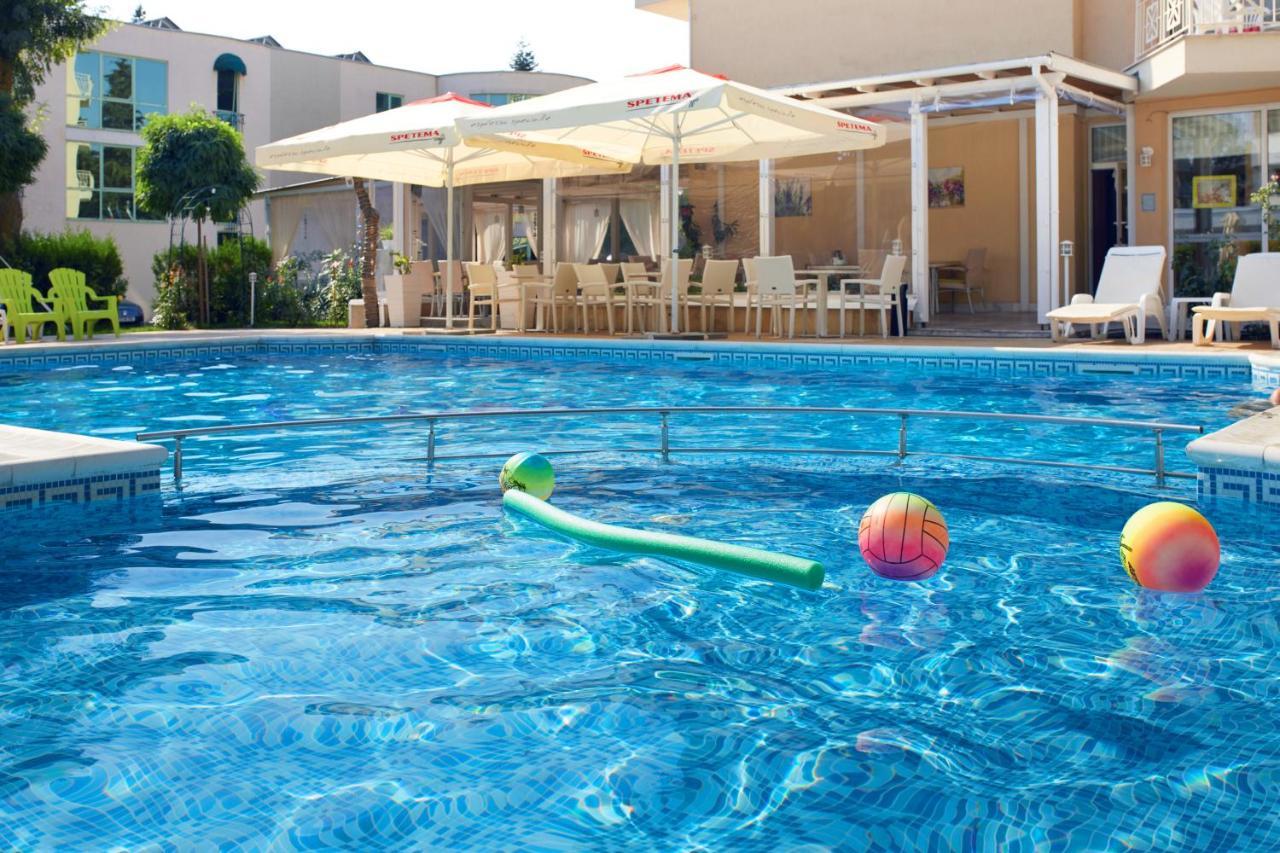 Karlovo Hotel Sluneční pobřeží Exteriér fotografie